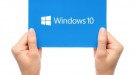 windows_10_logo_in_hands